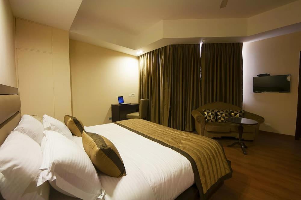 Zenith Hotel - Delhi Airport New Delhi Eksteriør bilde