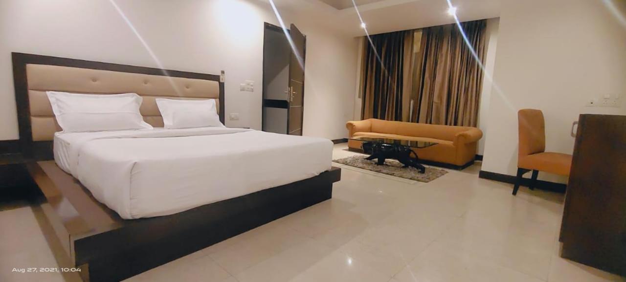 Zenith Hotel - Delhi Airport New Delhi Eksteriør bilde