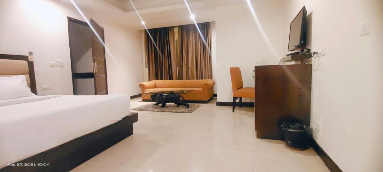 Zenith Hotel - Delhi Airport New Delhi Eksteriør bilde